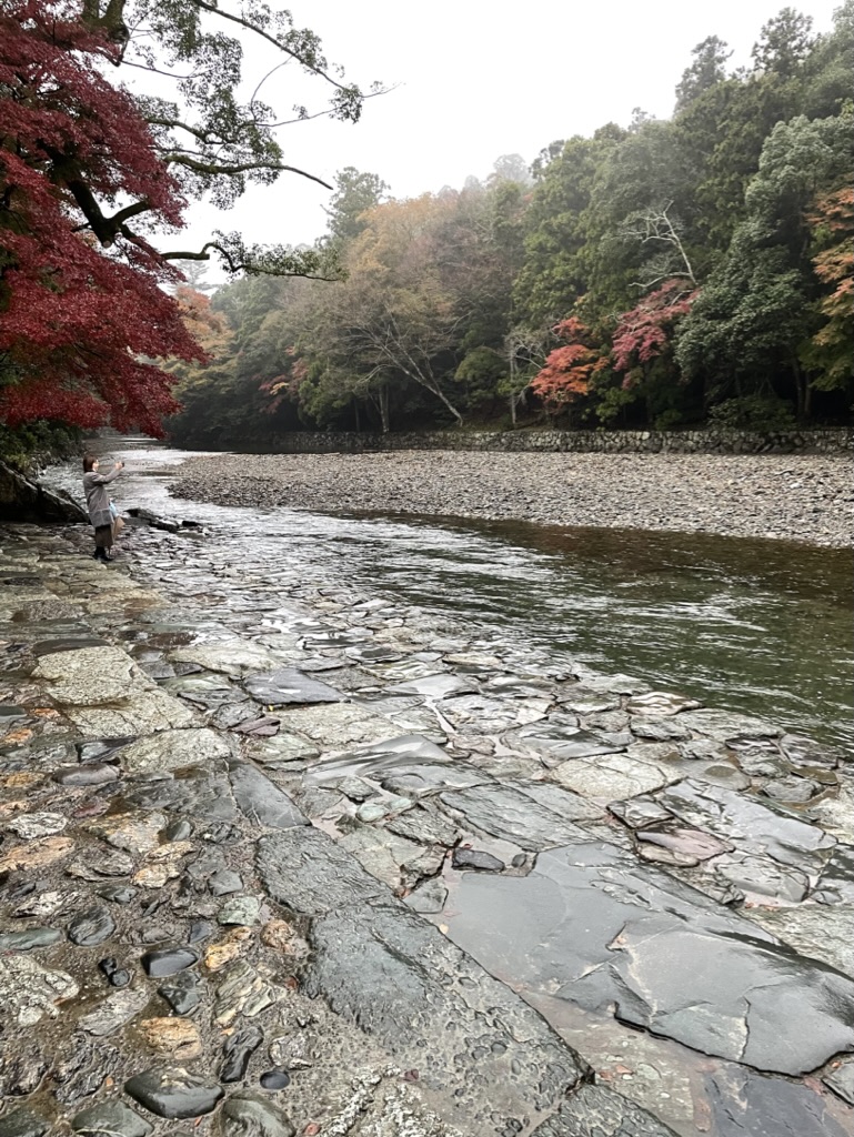 伊勢神宮_五十鈴川