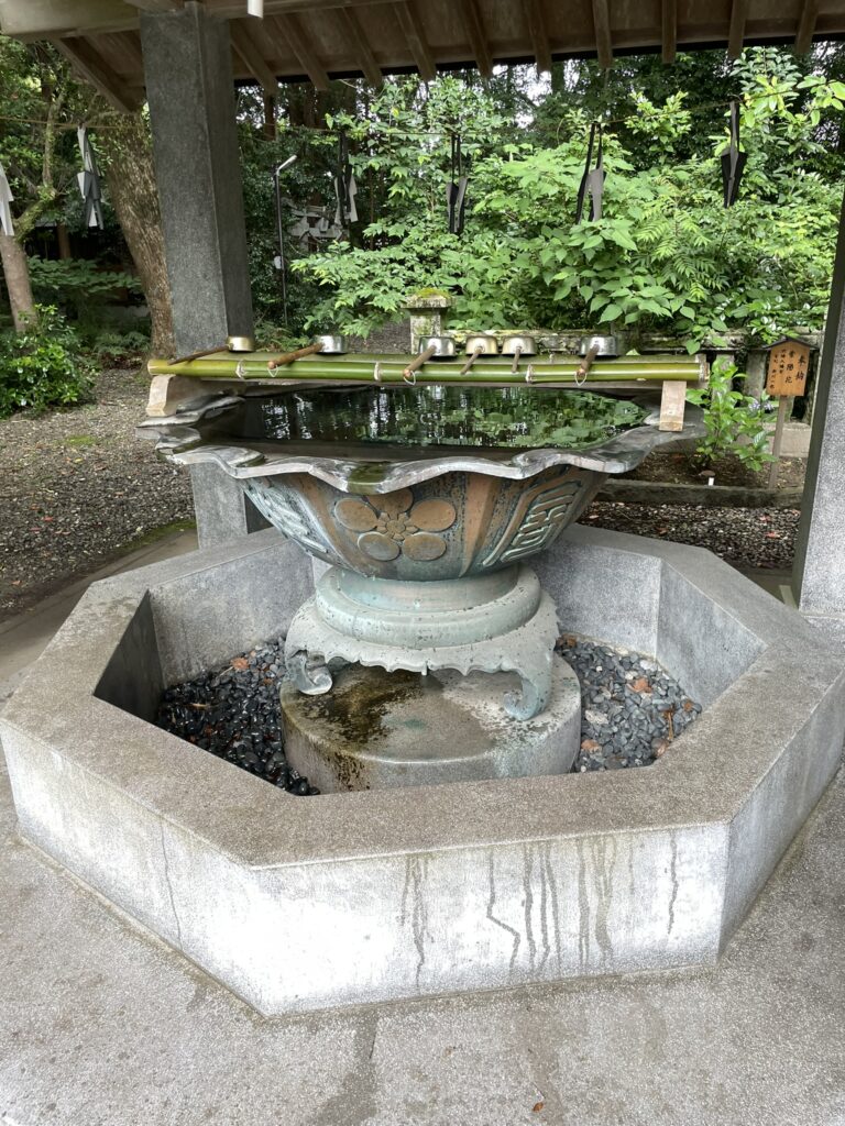 若宮八幡宮の手水