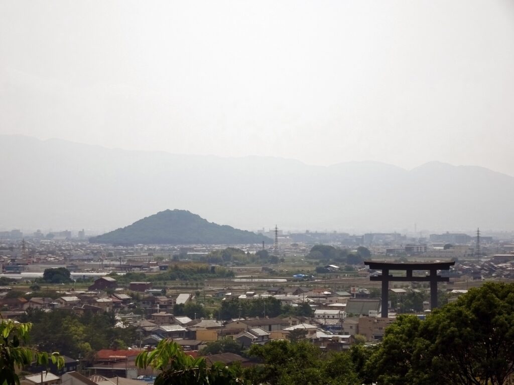大神神社の大鳥居