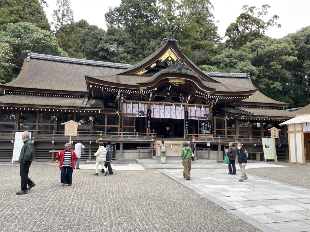 大神神社の拝殿