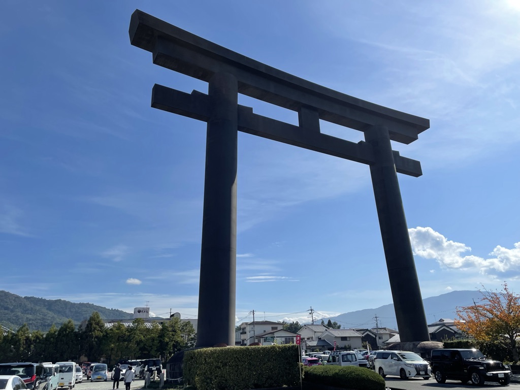 大神神社の大鳥居